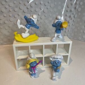 💕3 for $10- Smurfette & Smurfs 🍄figures bundle